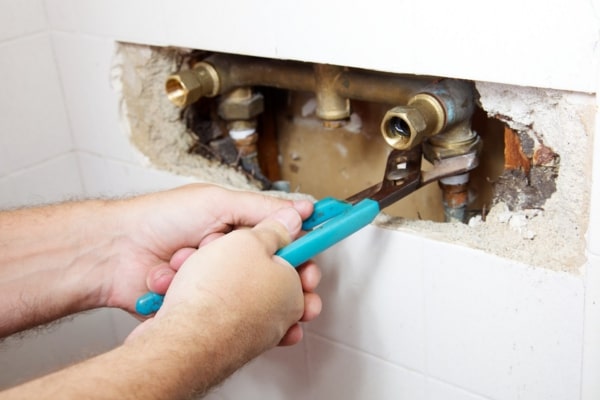 Learn More About Tub and Shower Plumbing Learn More About Tub and Shower Plumbing